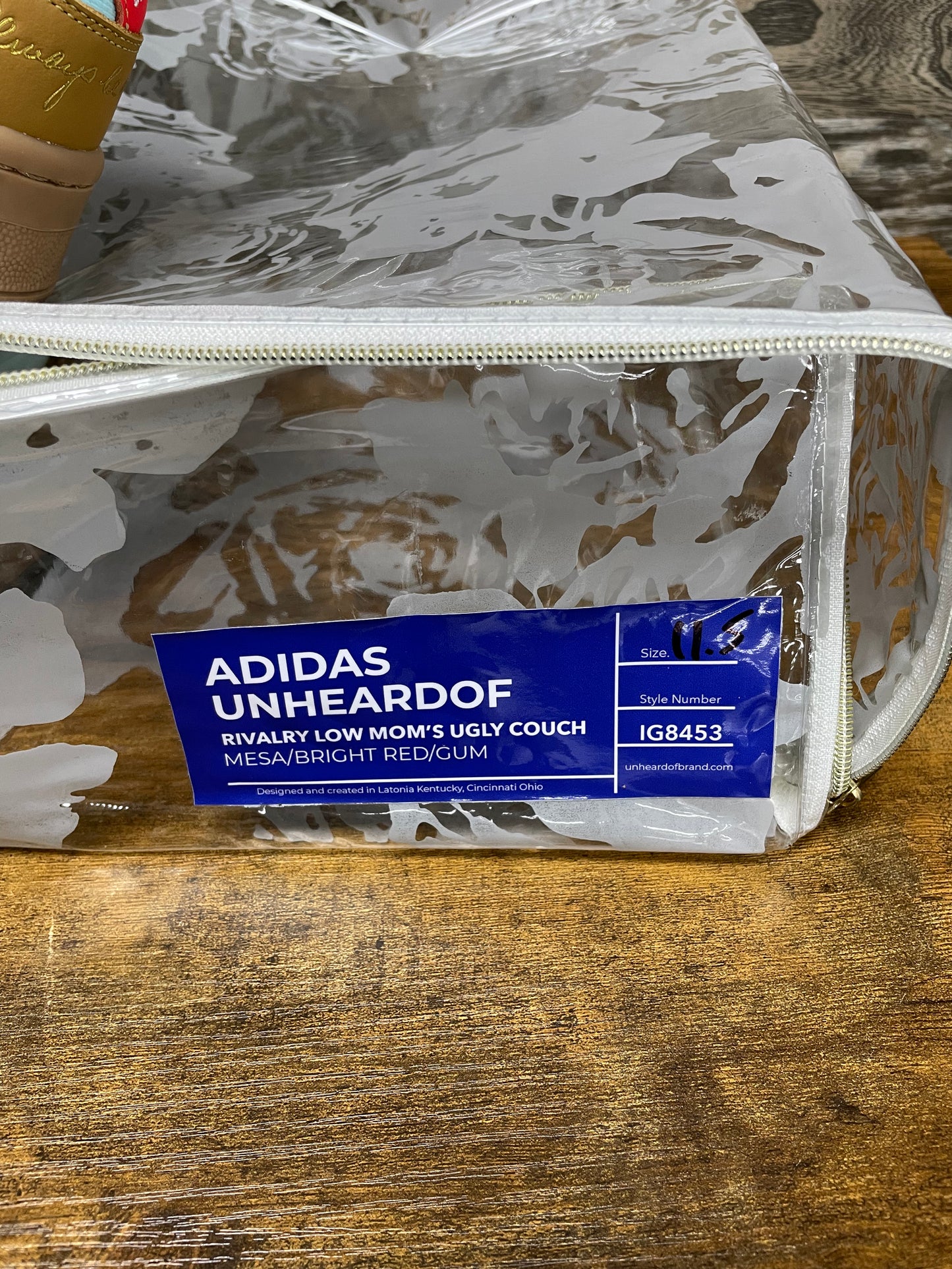 11.5-UNheardof Adidas Rivalry Low Mom’s Couch