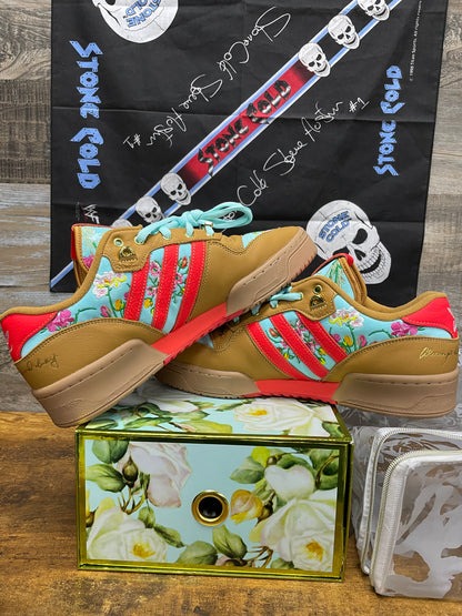 11.5-UNheardof Adidas Rivalry Low Mom’s Couch