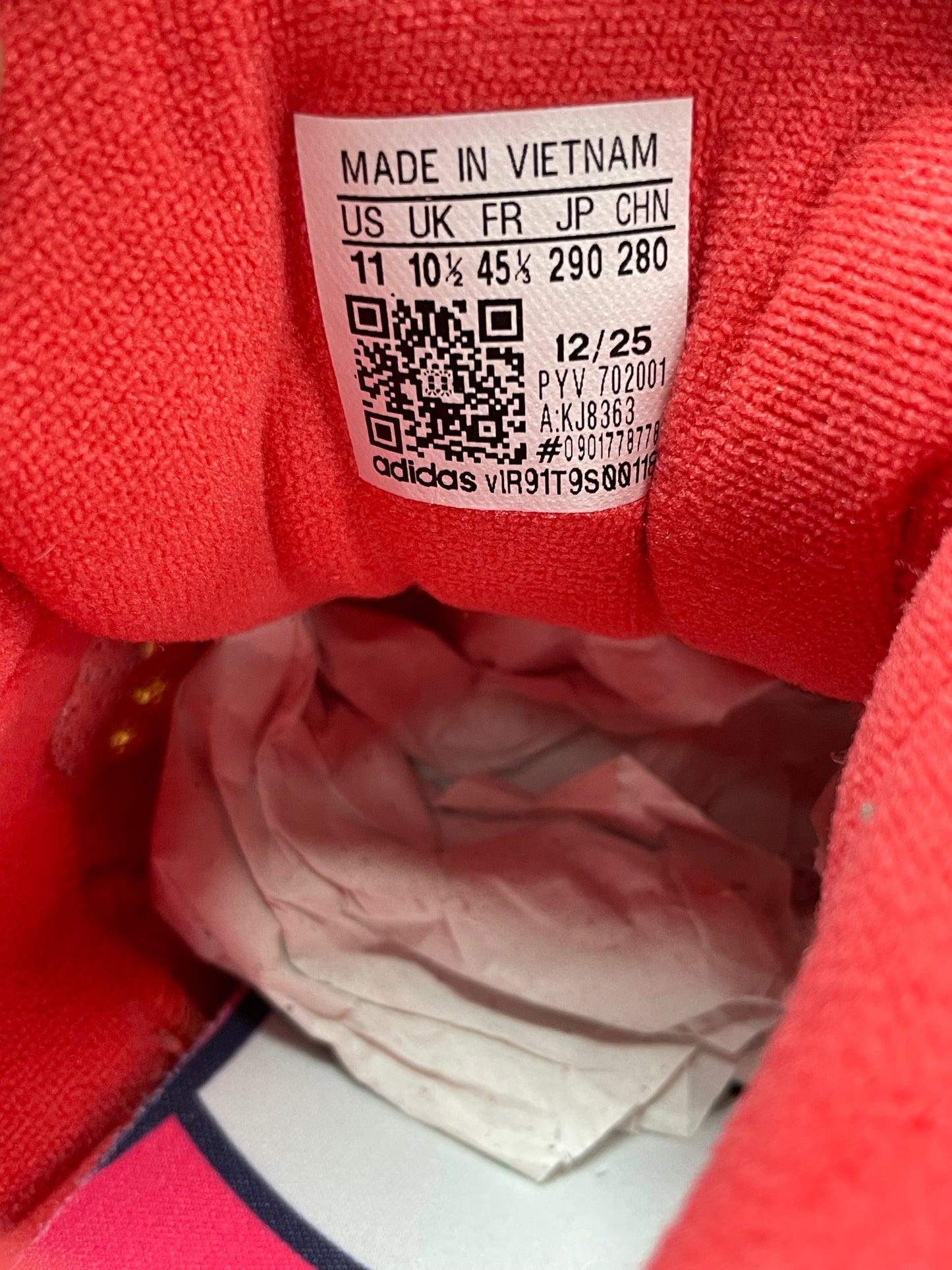 11-UNheardof adidas Adistar Control 5 Piggy Runner 2.0 Steve-O