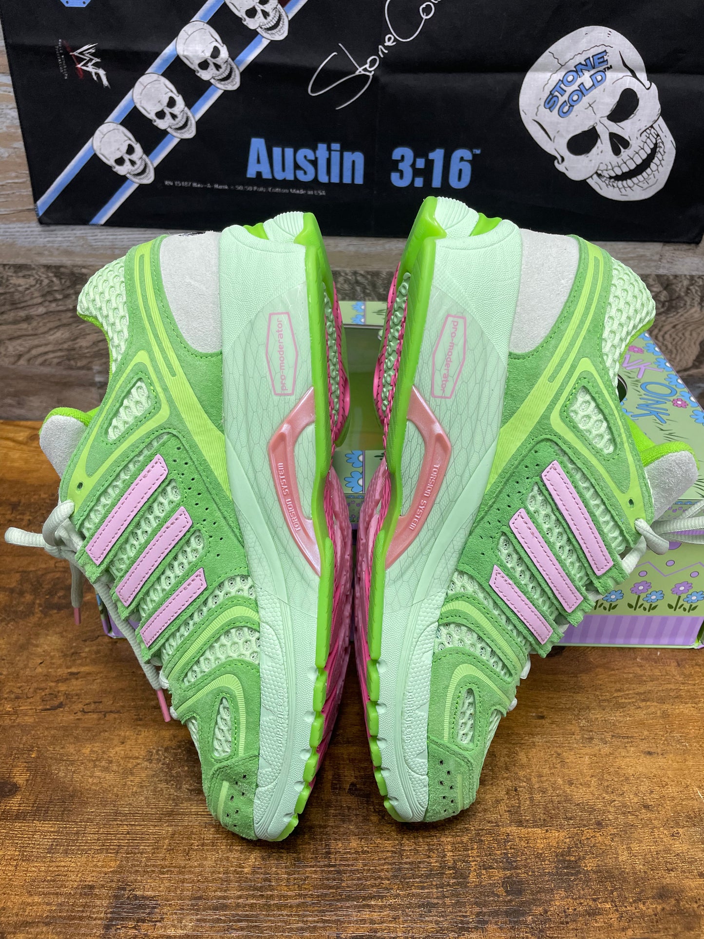 11.5-UNheardof adidas Adistar Control 5 Piggy Runner 2.0 Cupcake