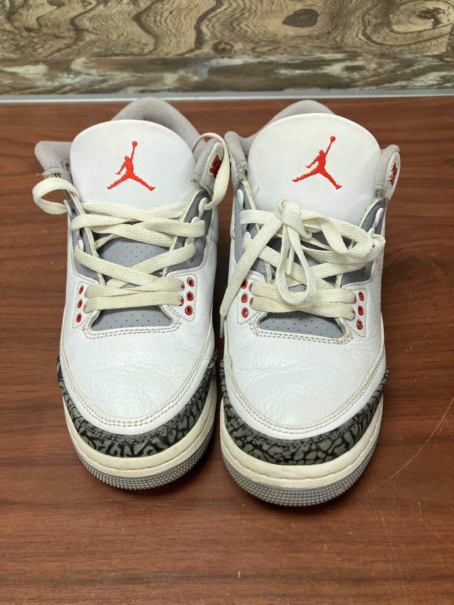 Air Jordan 3 Fire Red 6.5 Y