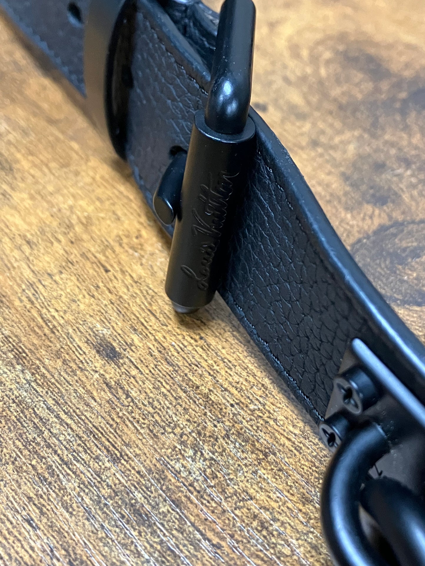 40-Louis Vuitton by Virgil Abloh Chain Belt Black Leather