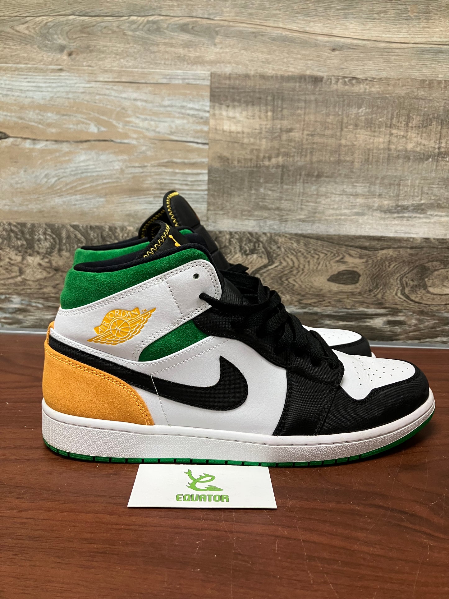 Jordan 1 Mid Oakland Size 12