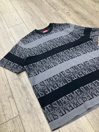 L-Supreme Text Jacquard Top