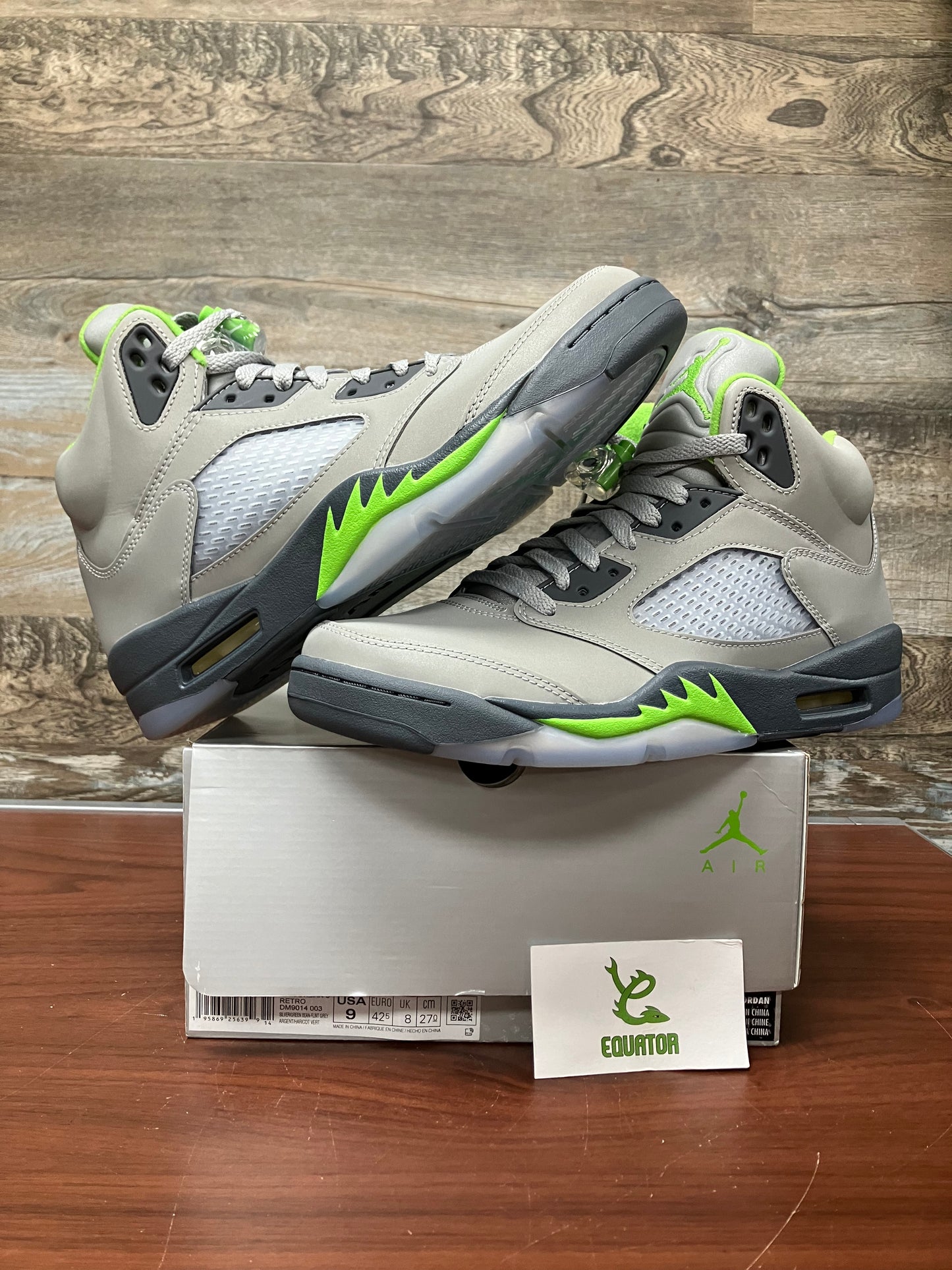 Jordan 5 Retro Green Bean Size 9