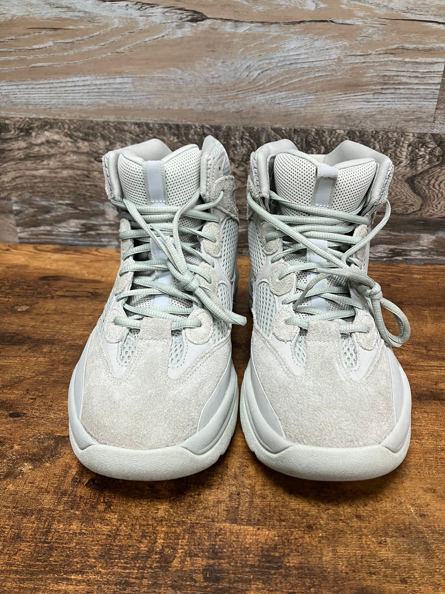9.5-Yeezy Desert Boot Salt 2019
