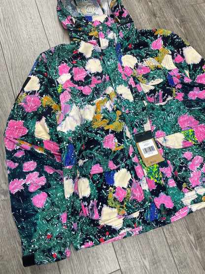 M-Supreme The North Face Trekking Convertible Jacket