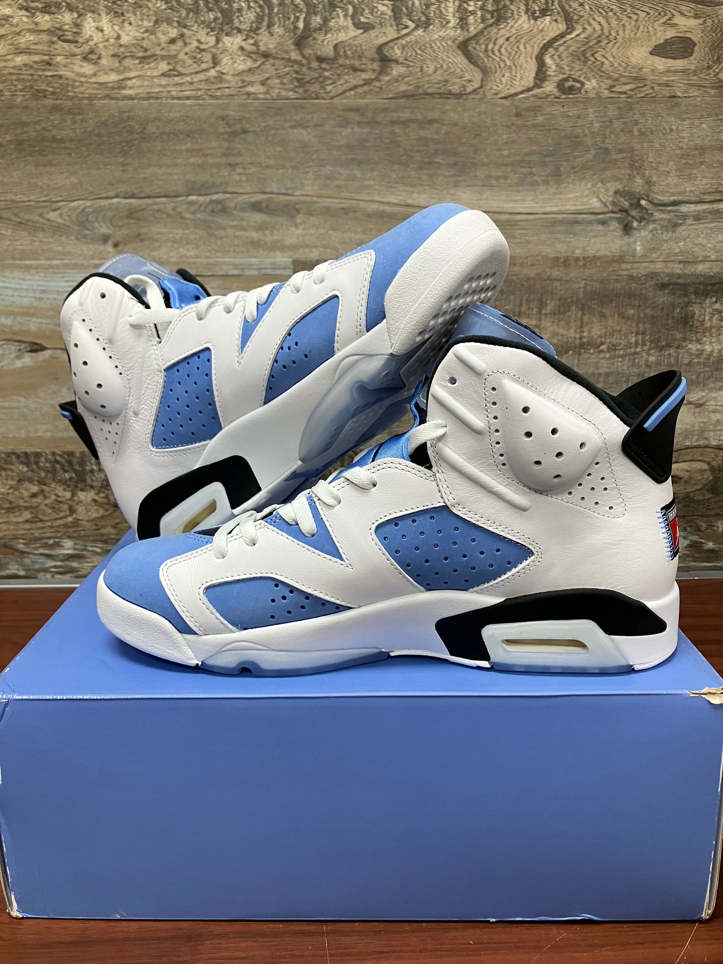 Air Jordan 6 UNC size 12