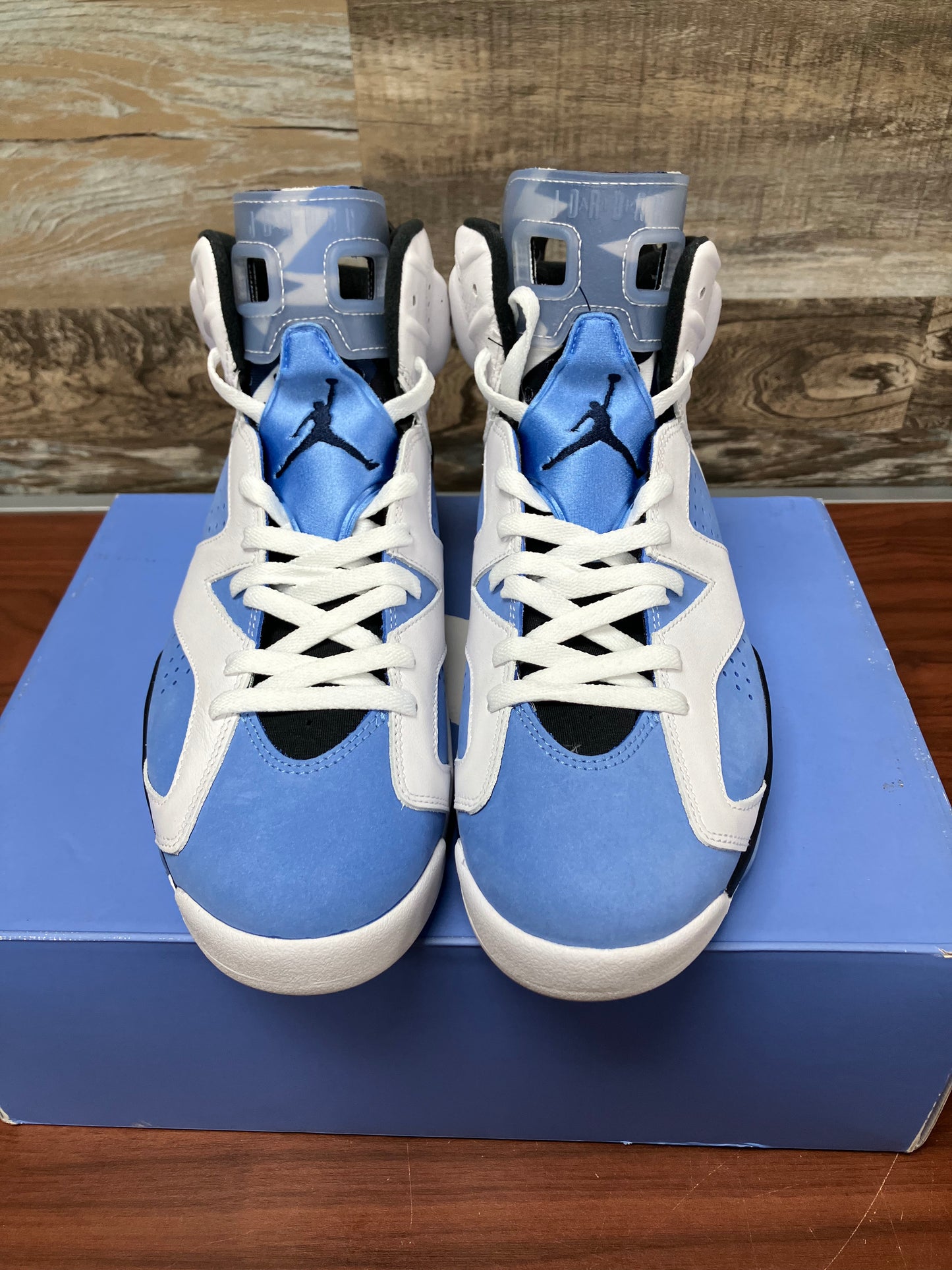 Air Jordan 6 UNC size 12