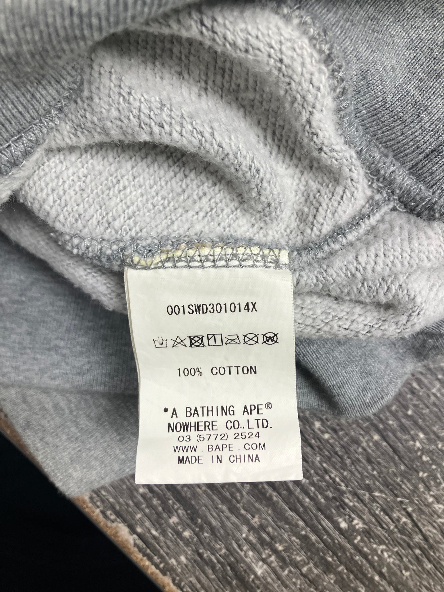 XL-Bape Gold Foil Logo Crewneck