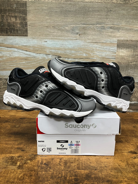 9-Saucony Matrix Black Metallic
