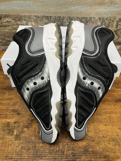 9-Saucony Matrix Black Metallic