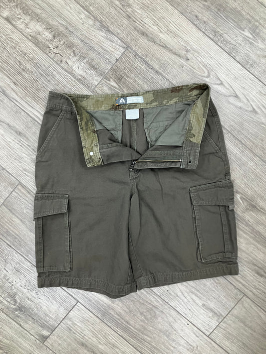 Vintage Nike ACG Cargo Shorts Sz 33