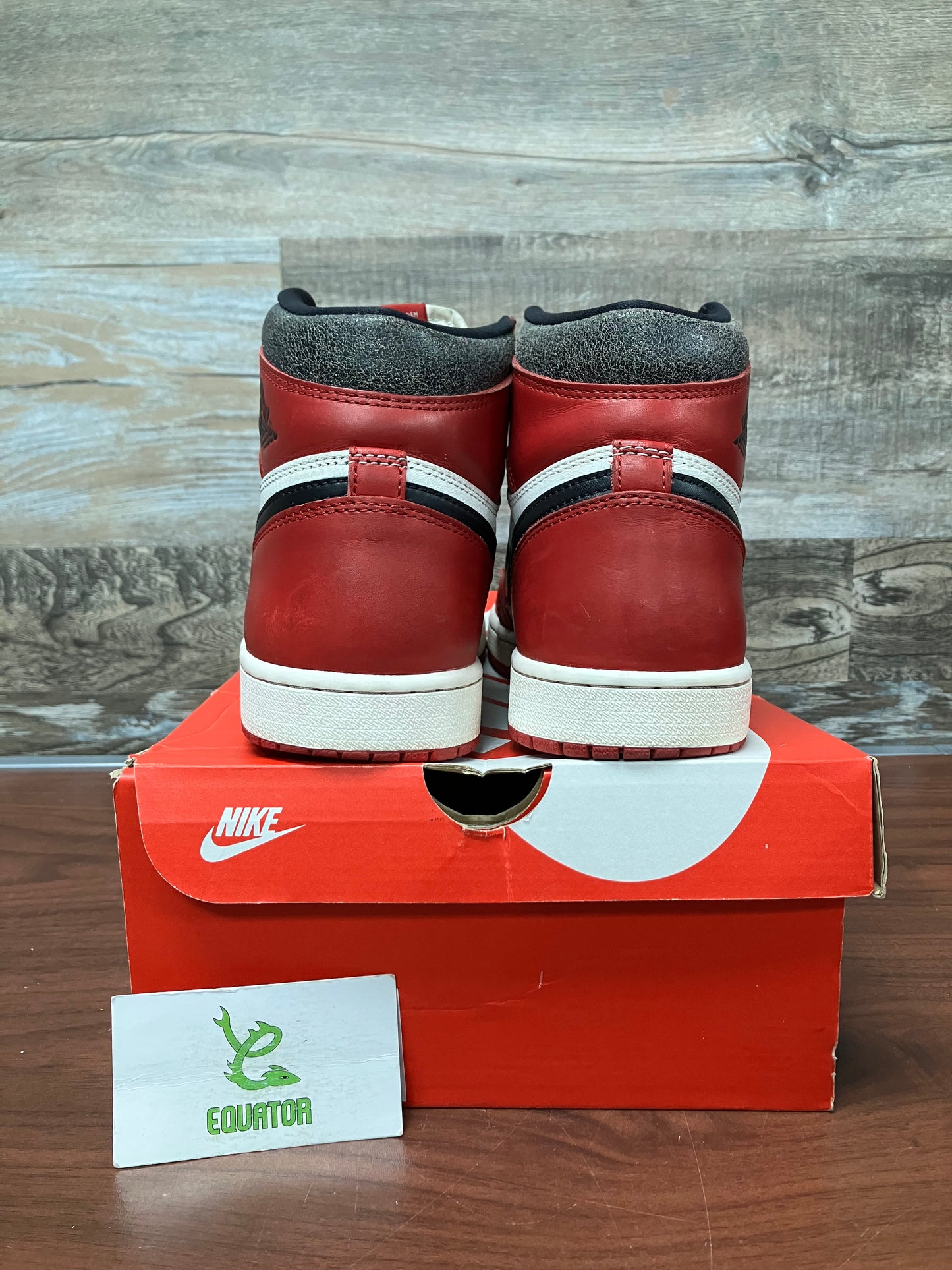 Jordan 1 High Chicago Lost and Found Size 9