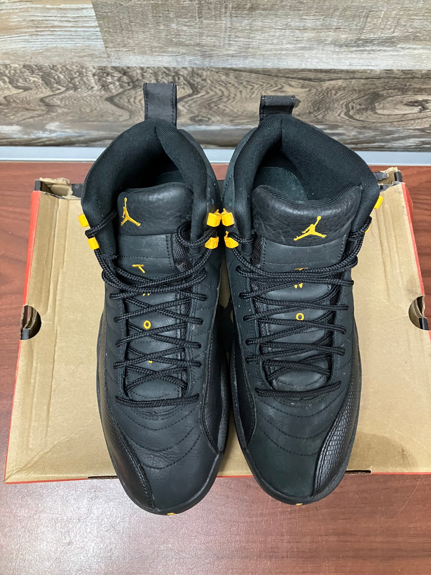 Jordan 12 Retro Black Taxi Size 11