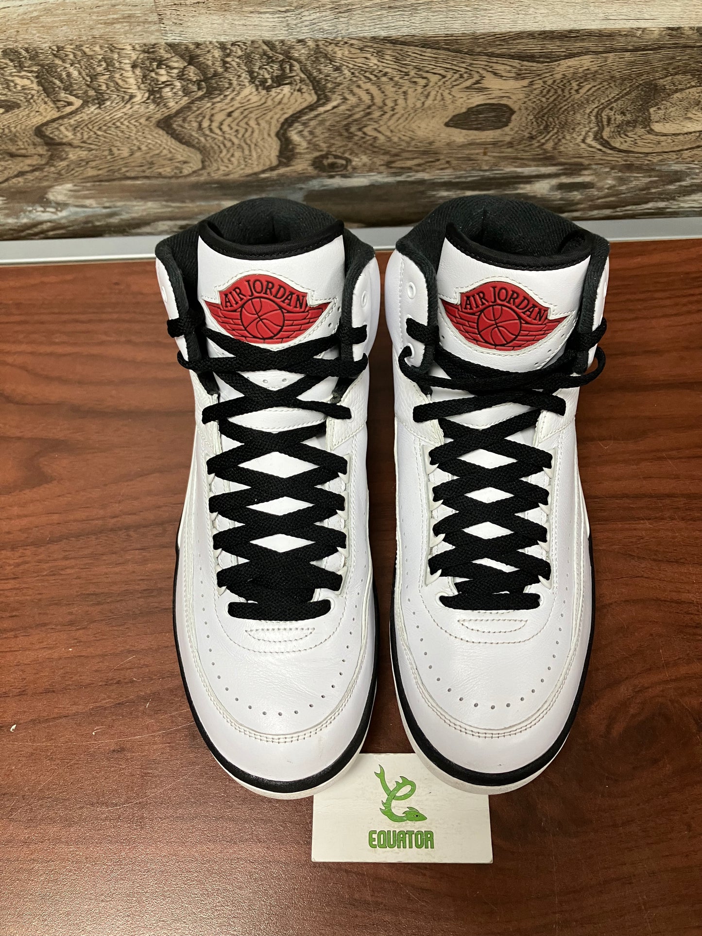 Jordan 2 Retro OG Chicago Size 10