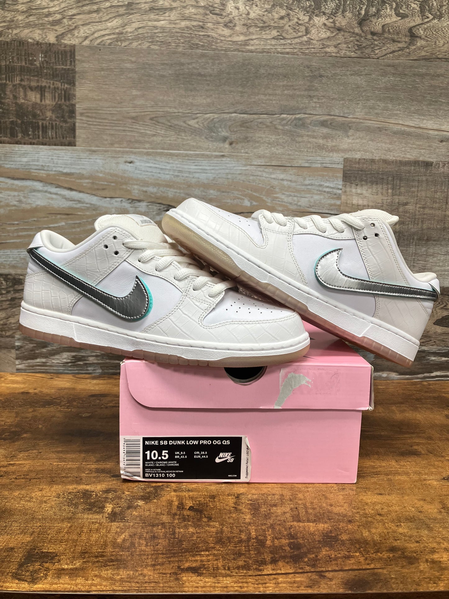 10.5-Nike SB Dunk Pro Low White Diamond Supply