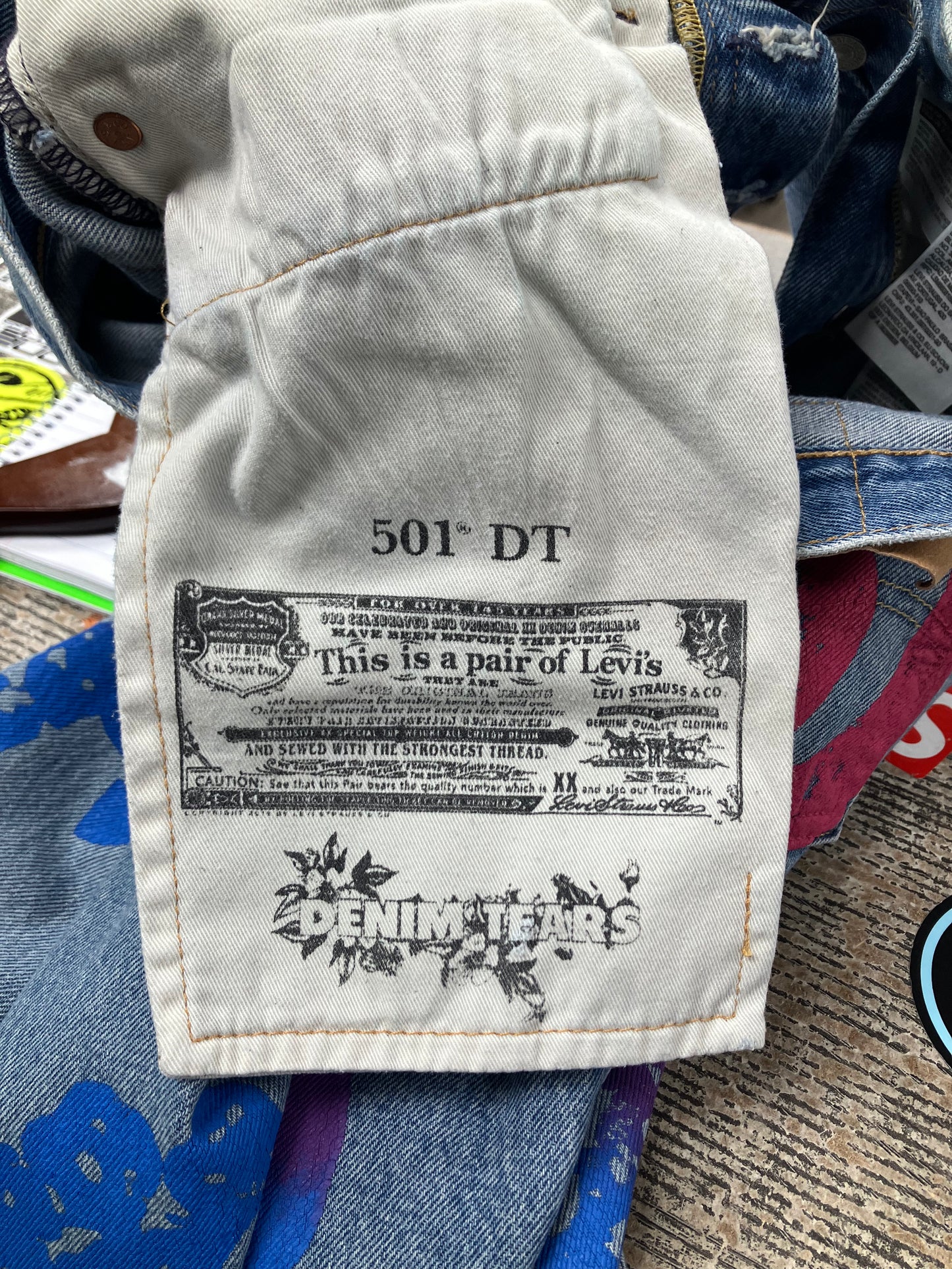 30-Levi’s Denim Tears Bstroy 501 jeans