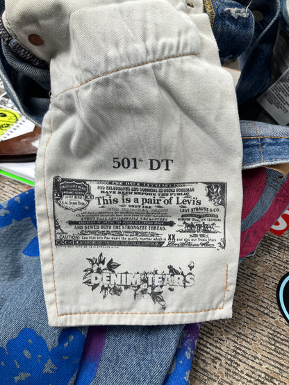 30-Levi’s Denim Tears Bstroy 501 jeans