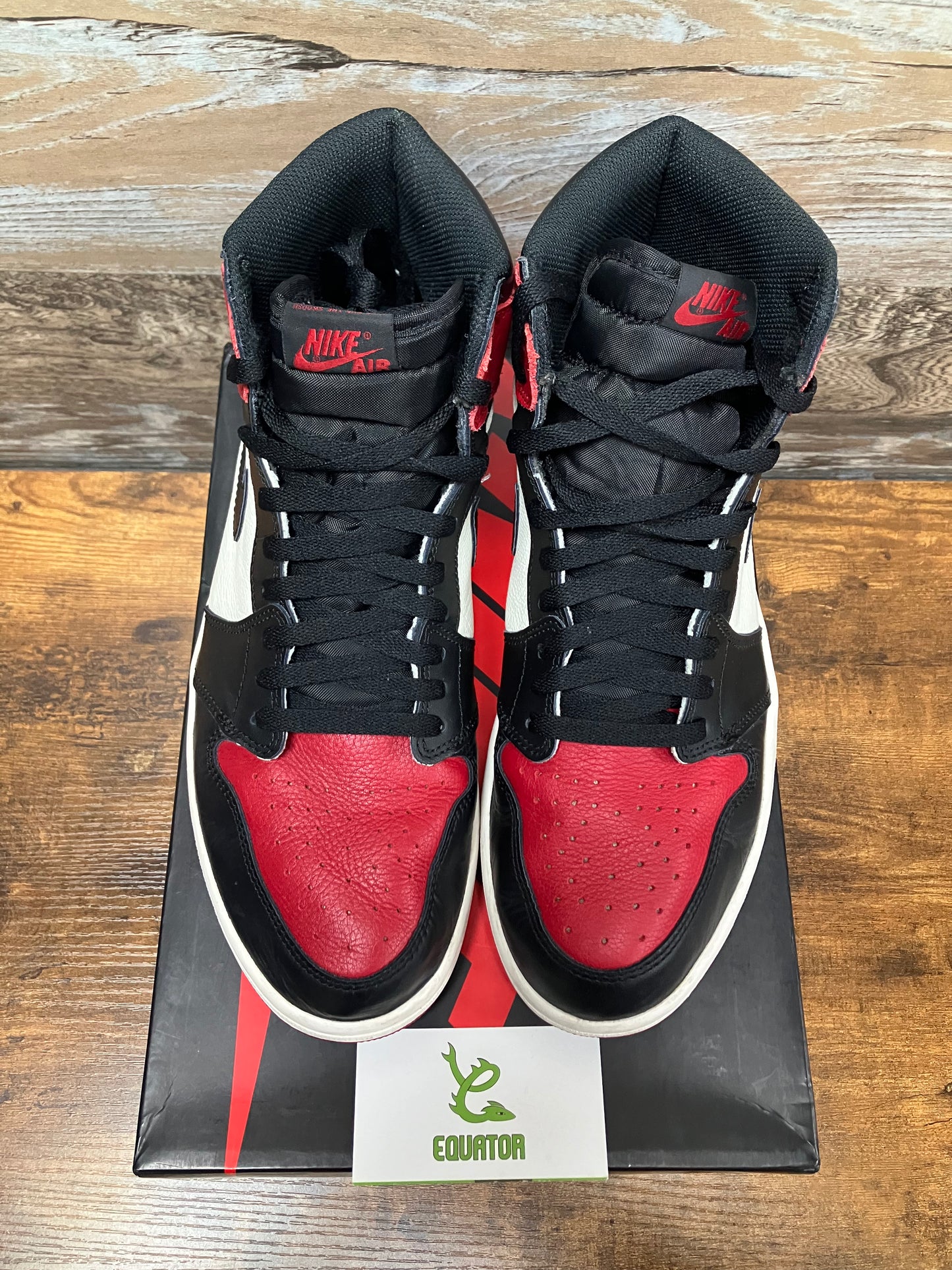 Jordan 1 Retro High OG Bred Toe Size 11.5