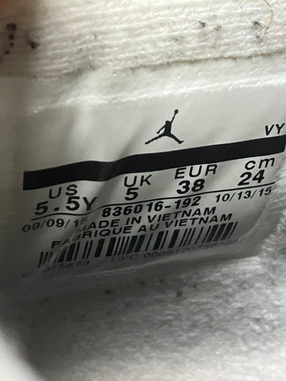 5.5y-Air Jordan 4 cement