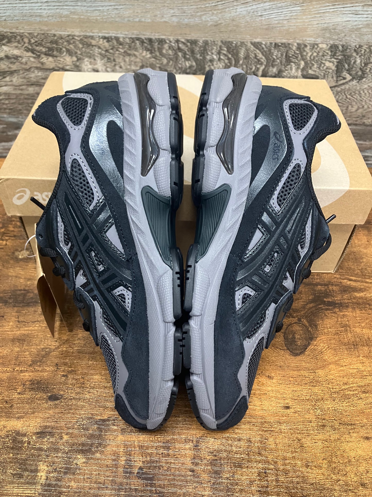 4.5-ASICS Gel NYC Graphite Grey Black