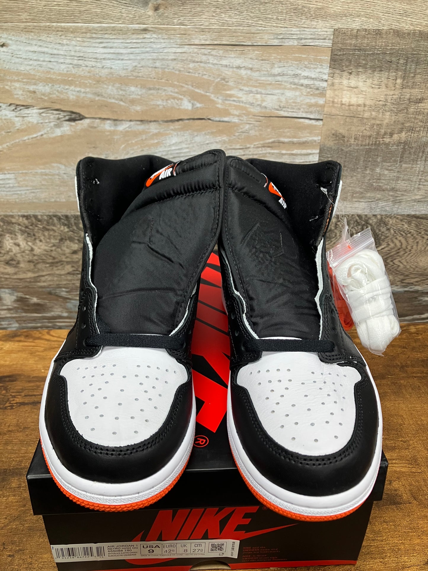 Size 9 - Jordan 1 Retro High Electro Orange