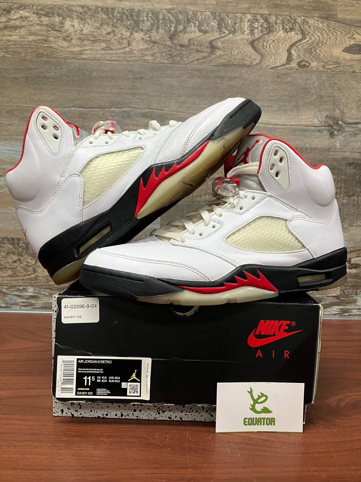 Jordan 5 Fire Red 2020 Size 11.5