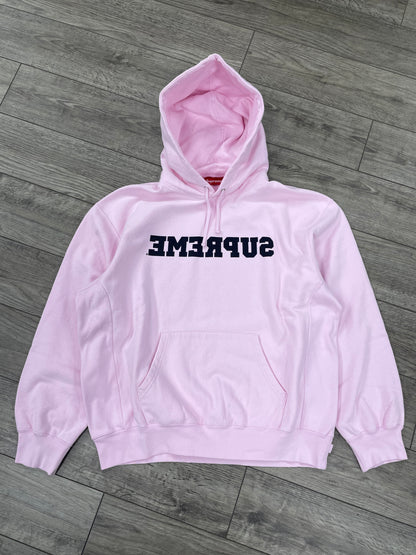 L - Supreme Reverse Logo Hooded pink Sweatshirt