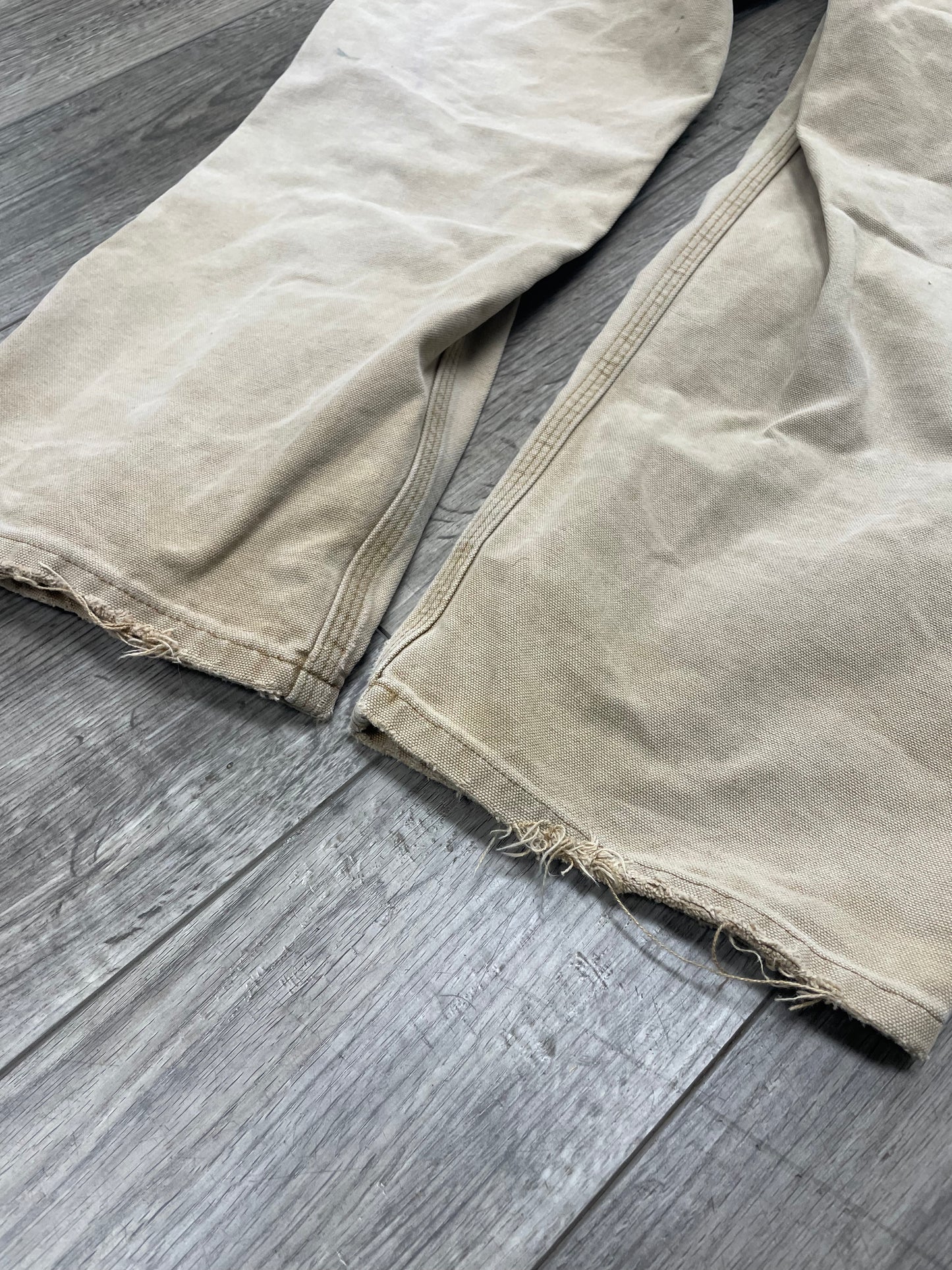 32-Vintage Beige Carhartt Carpenter Pants