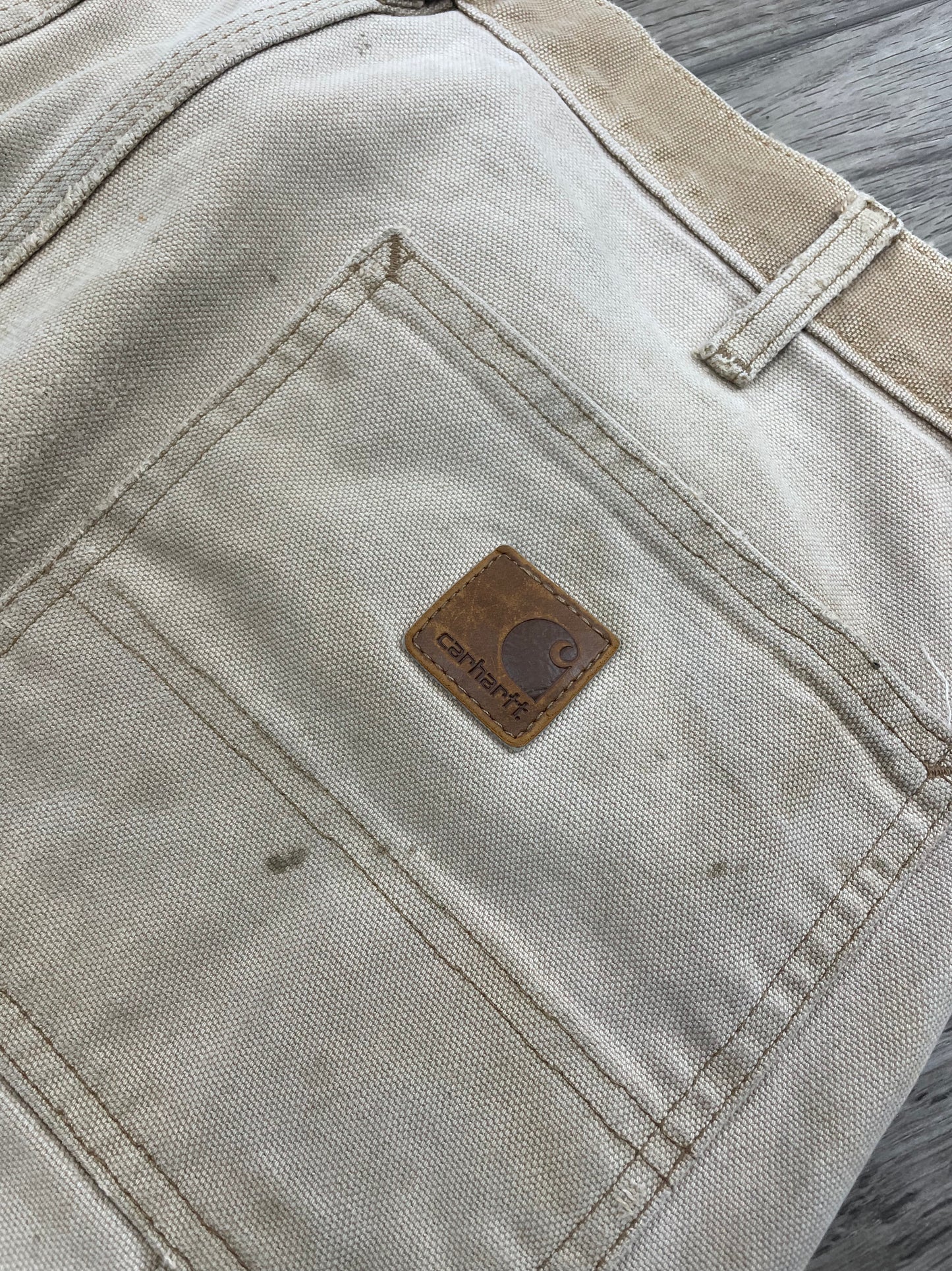 32-Vintage Beige Carhartt Carpenter Pants