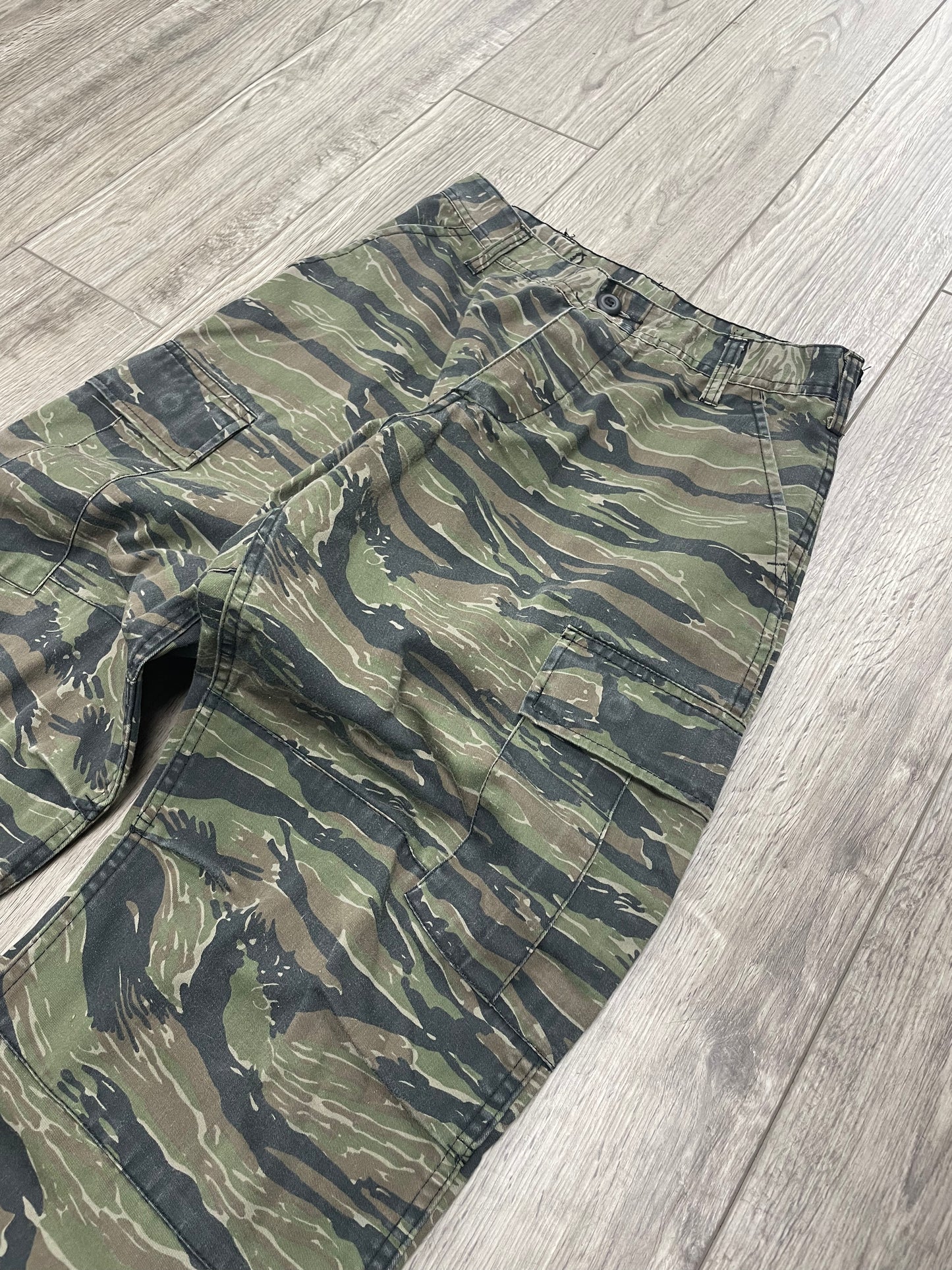 29-Military Tiger Camo Cargo Pants