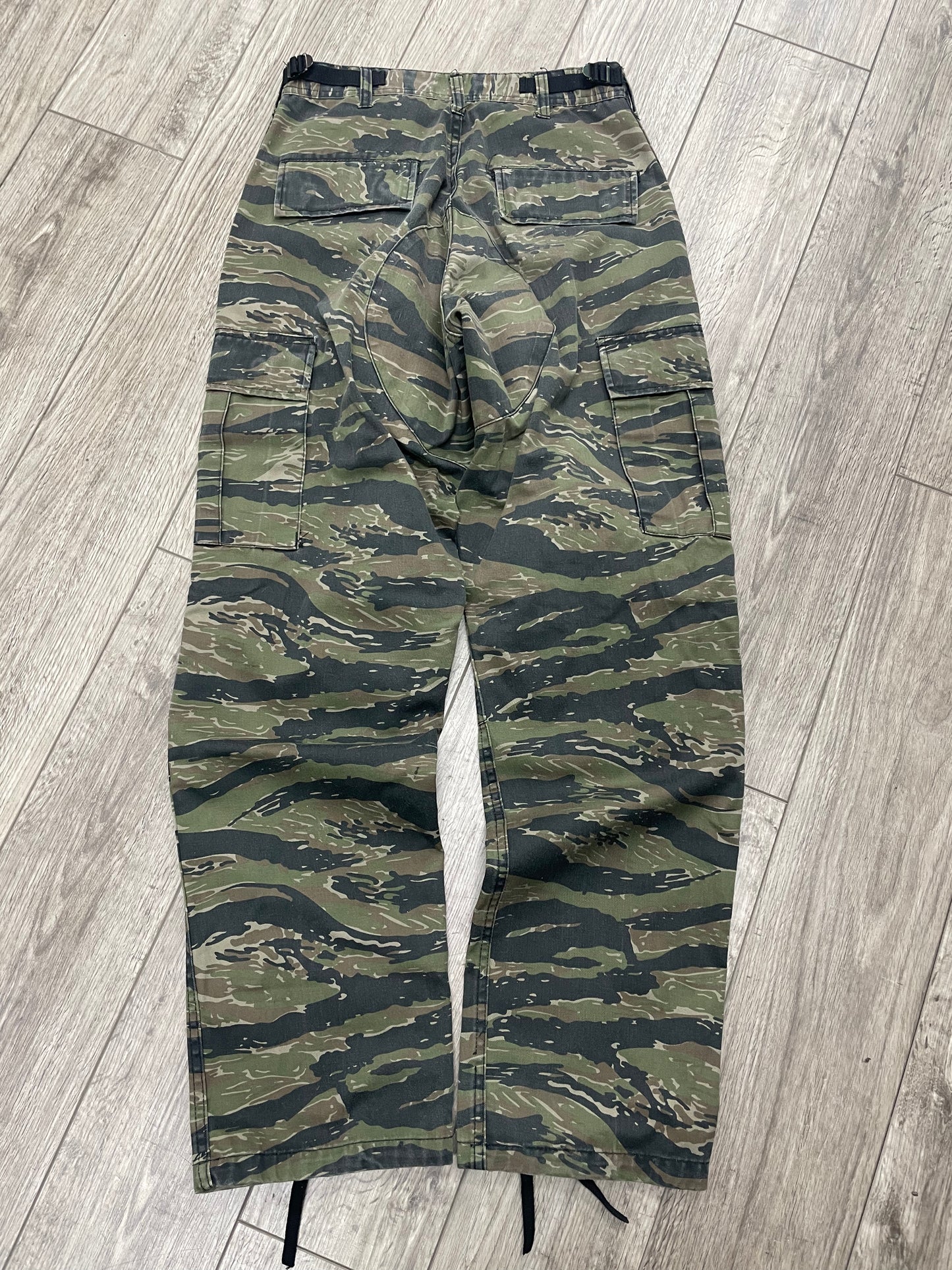 29-Military Tiger Camo Cargo Pants