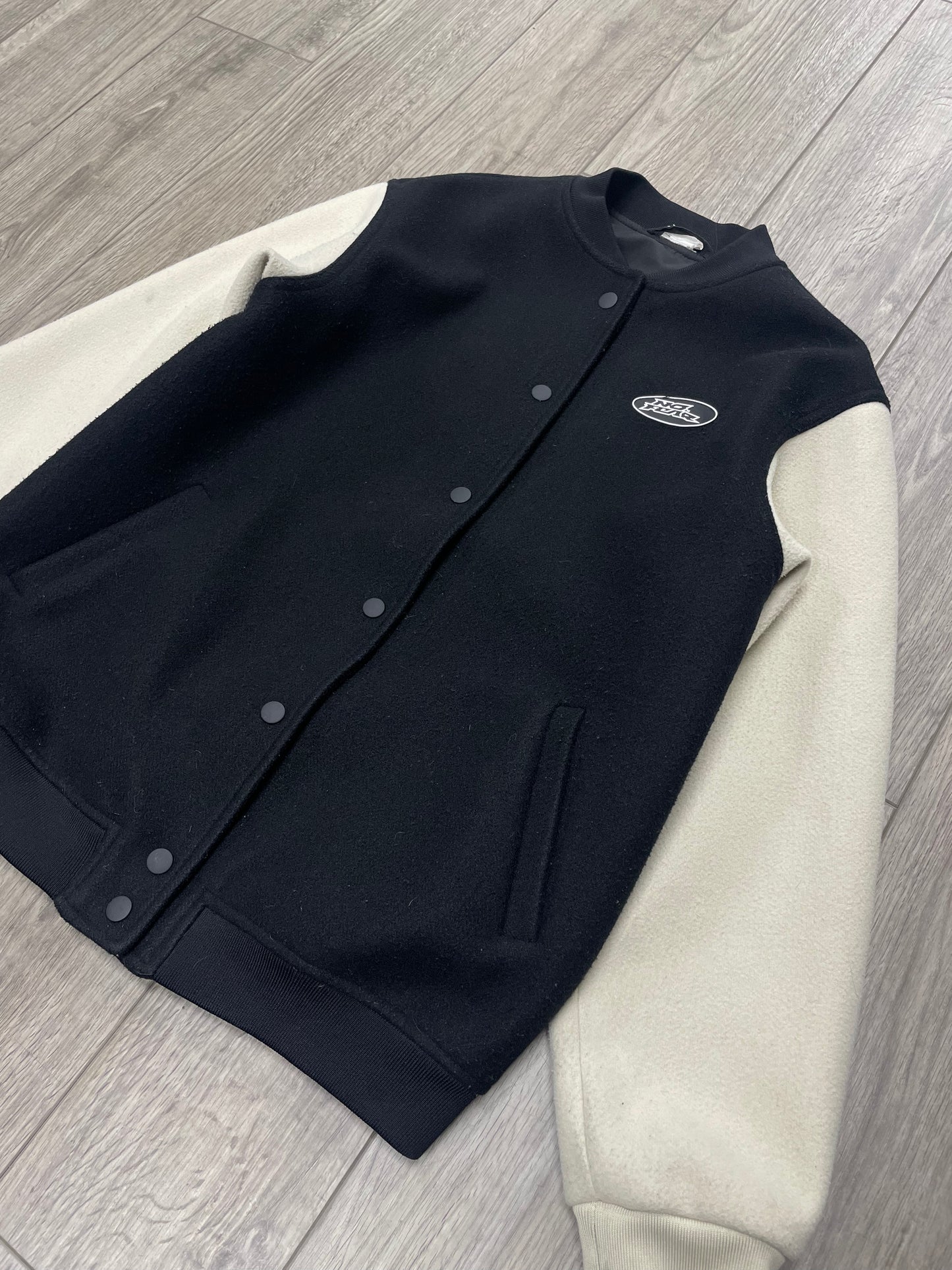 XS-No Fear x H&M Varsity jacket