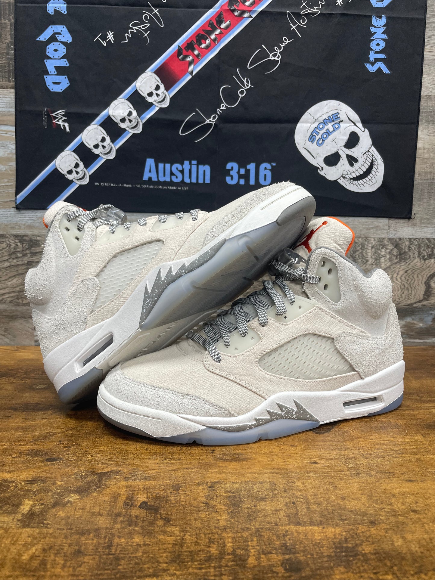 Jordan 5 Craft Light Orewood Brown Size 9.5