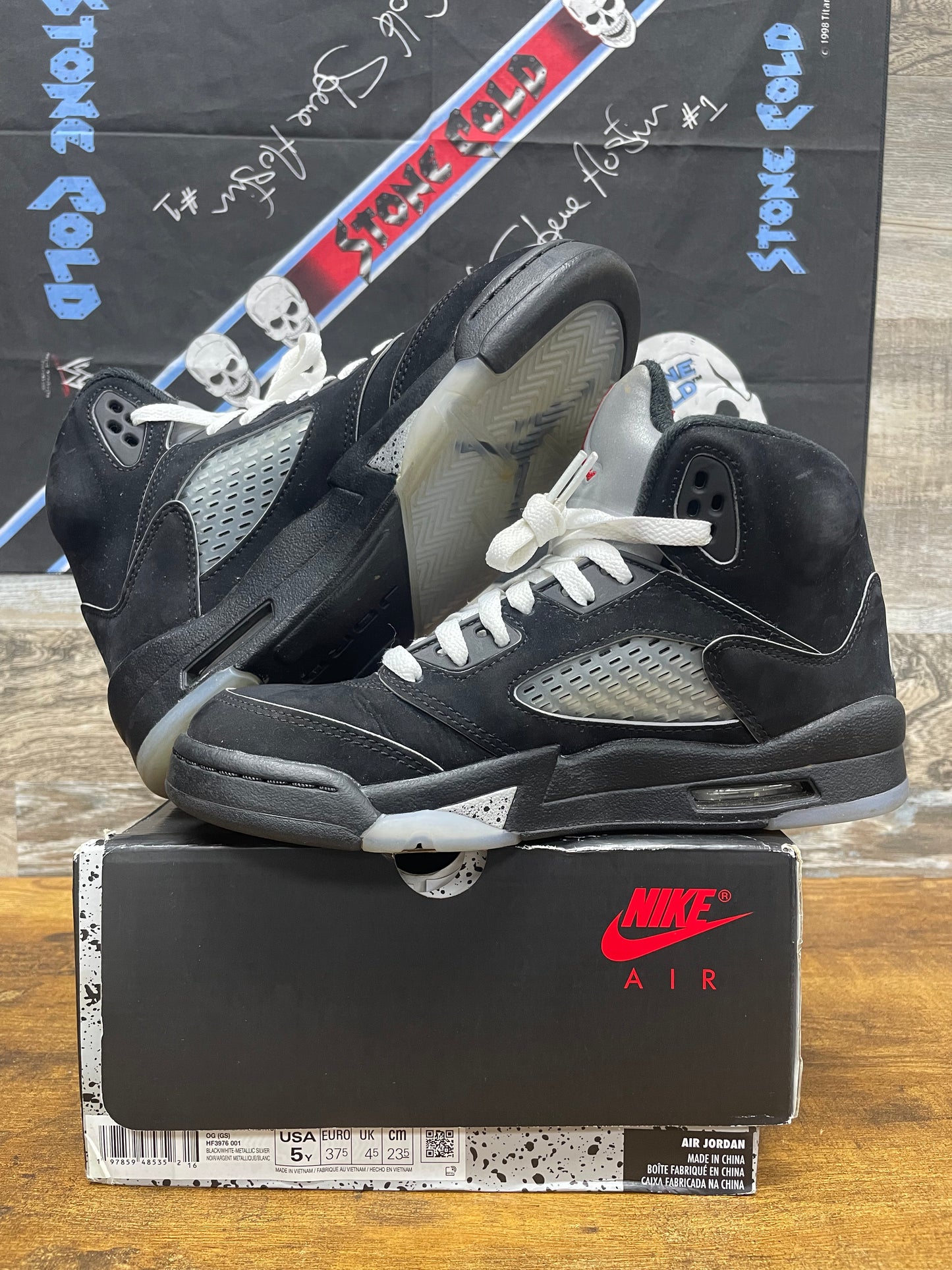 Jordan 5 Retro Black Metallic Reimagined GS Size 5.5Y