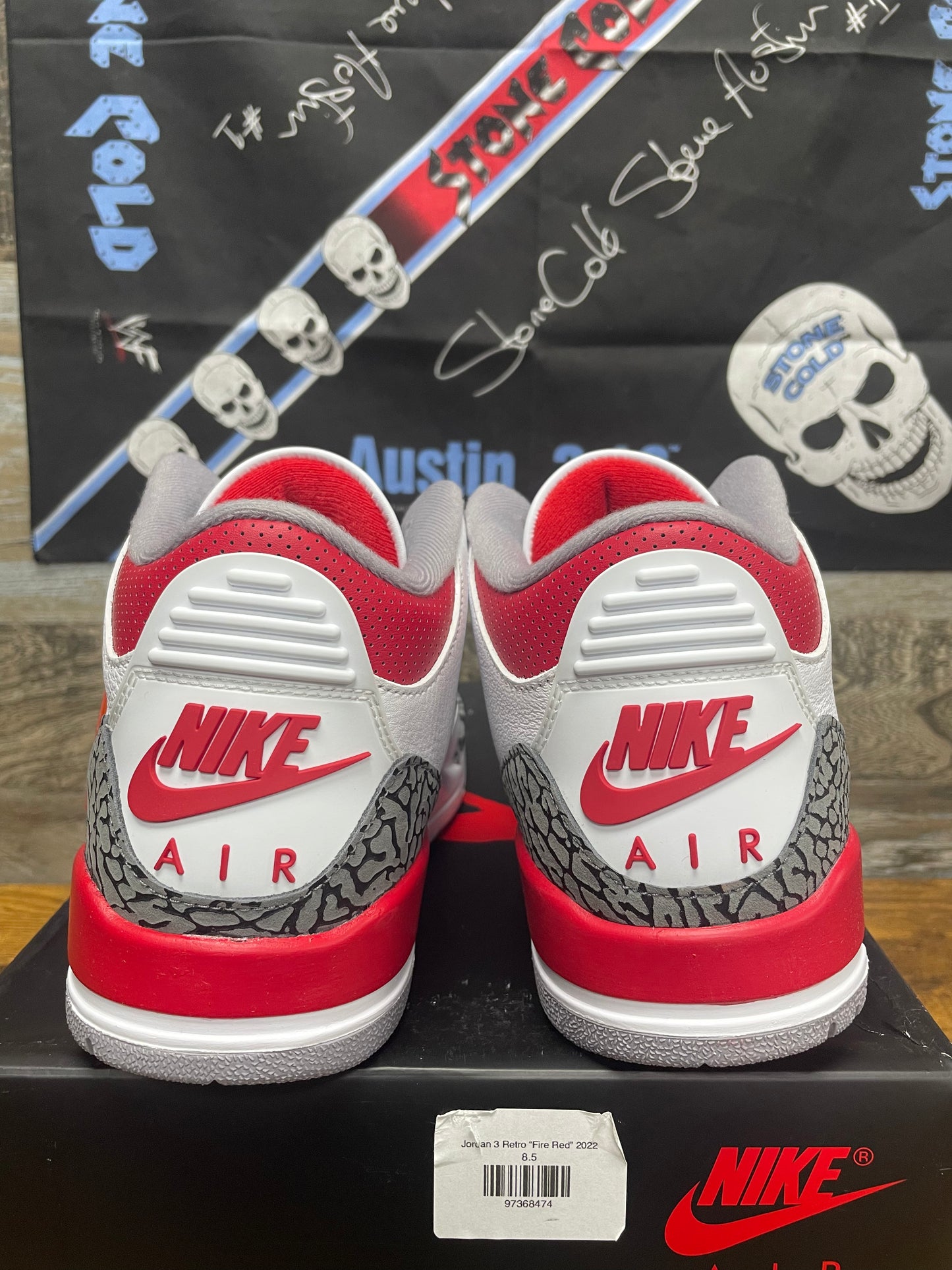 8.5 - Air Jordan 3 Fire Red