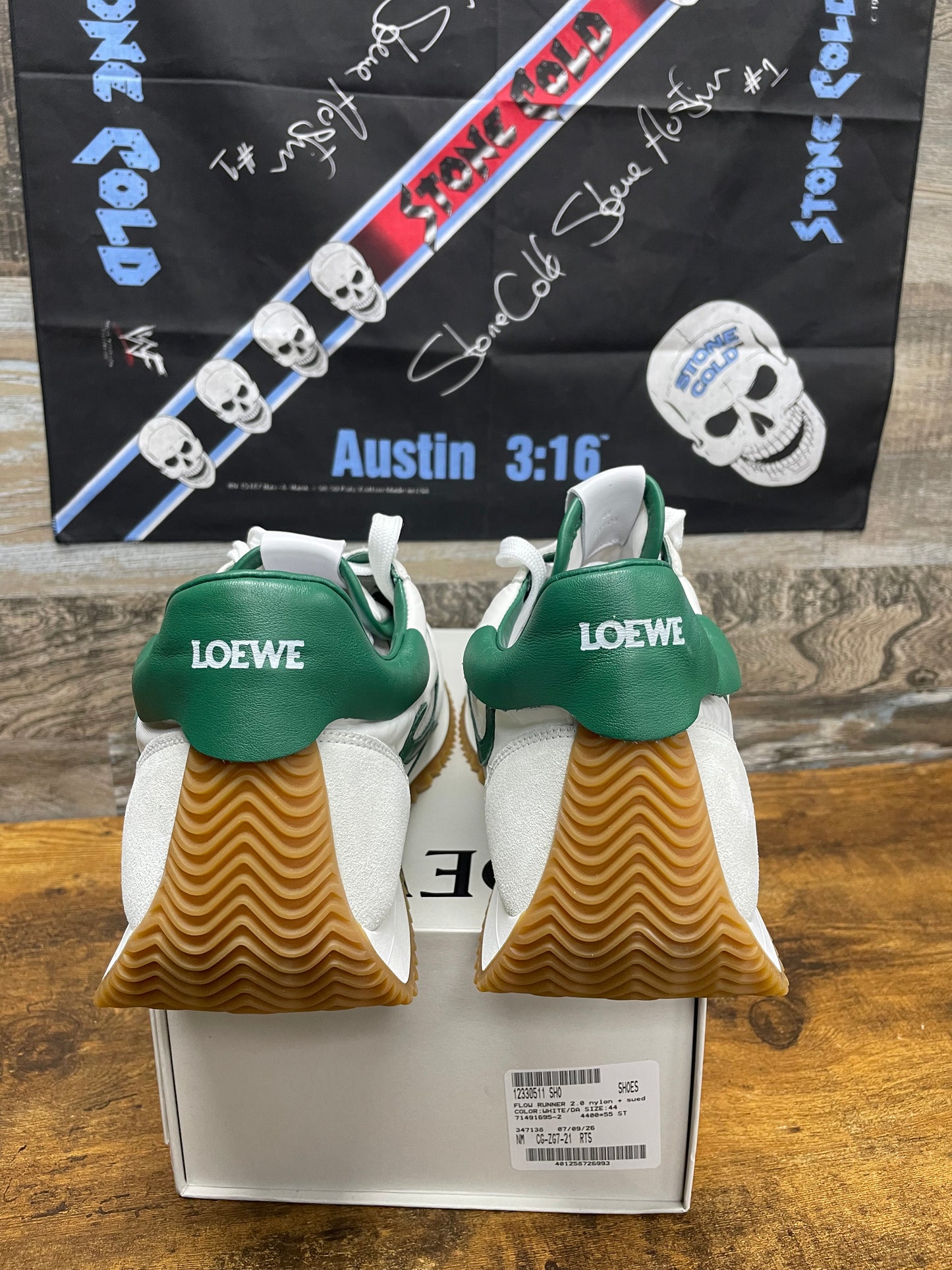 44 - Loewe Flow Runner 2.0 Green/White