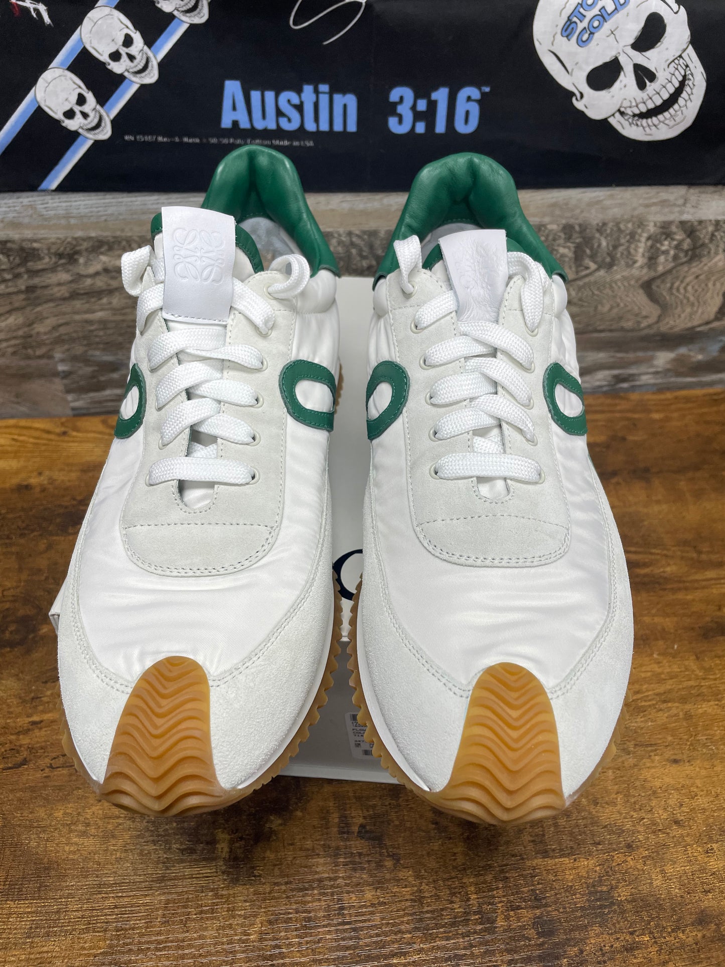 44 - Loewe Flow Runner 2.0 Green/White
