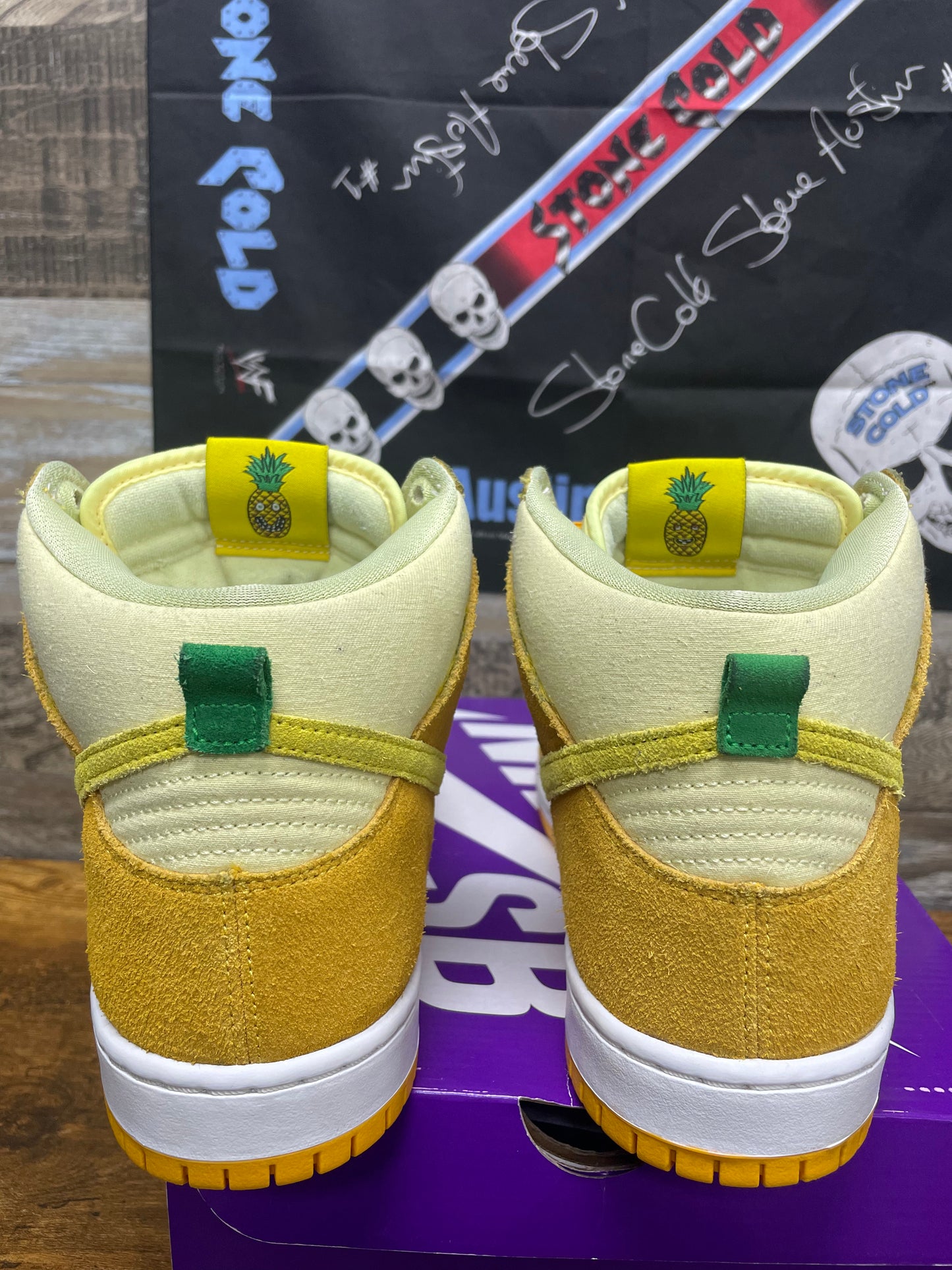 10.5 - Nike Dunk SB High Fruity Pack - Pineapple