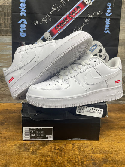 10-Nike Air Force 1 Low Supreme