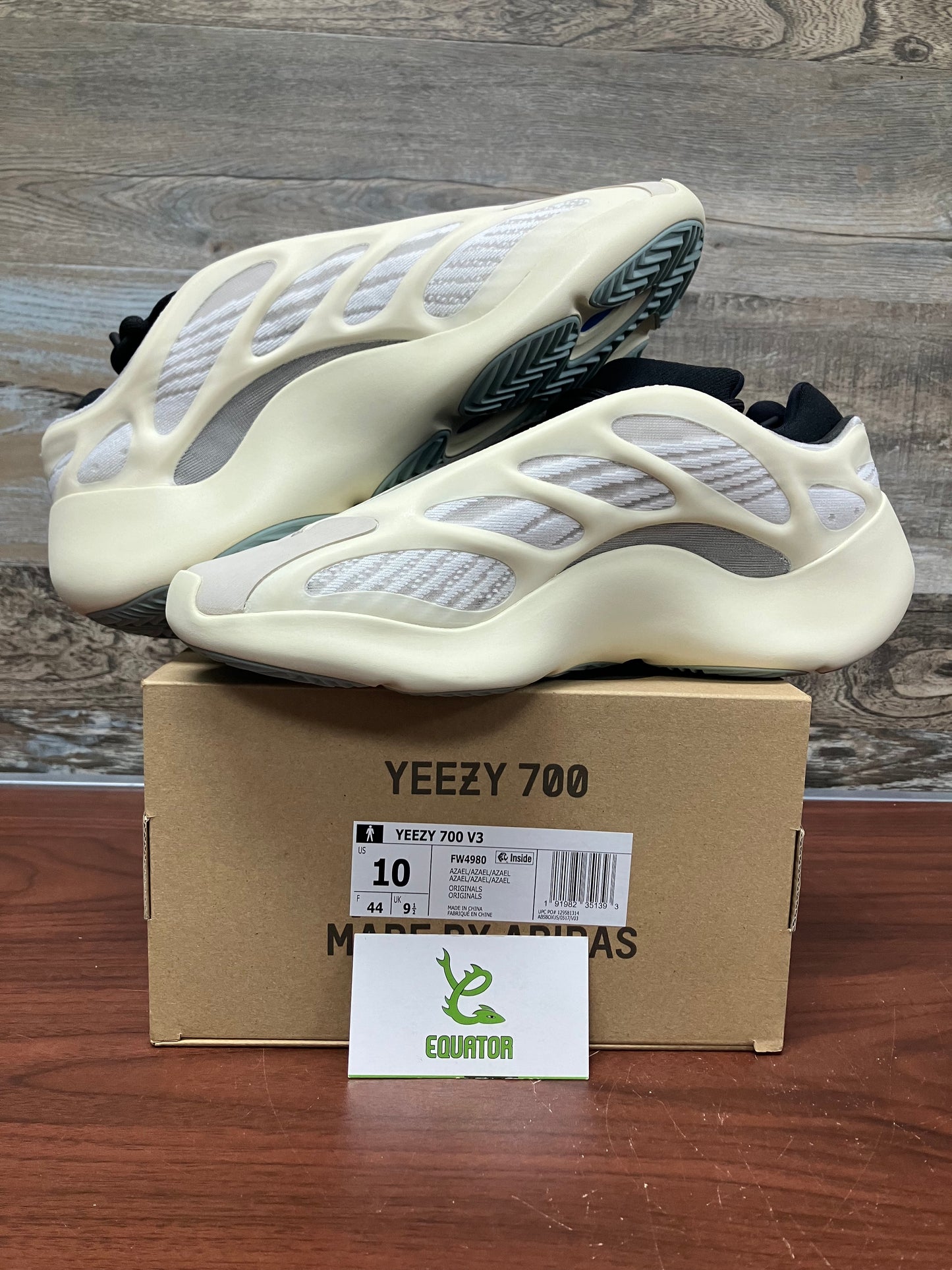 Adidas Yeezy 700 V3 Azael Size 10