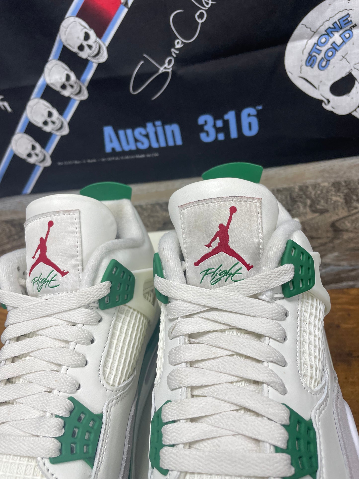 8.5 - Air Jordan 4 SB Pine Green