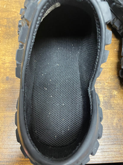 44-Balenciaga Bouncer Clog