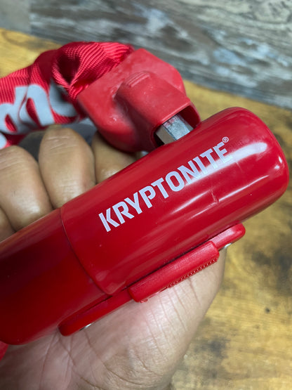Supreme Kryptonite Integrated Chain Lock