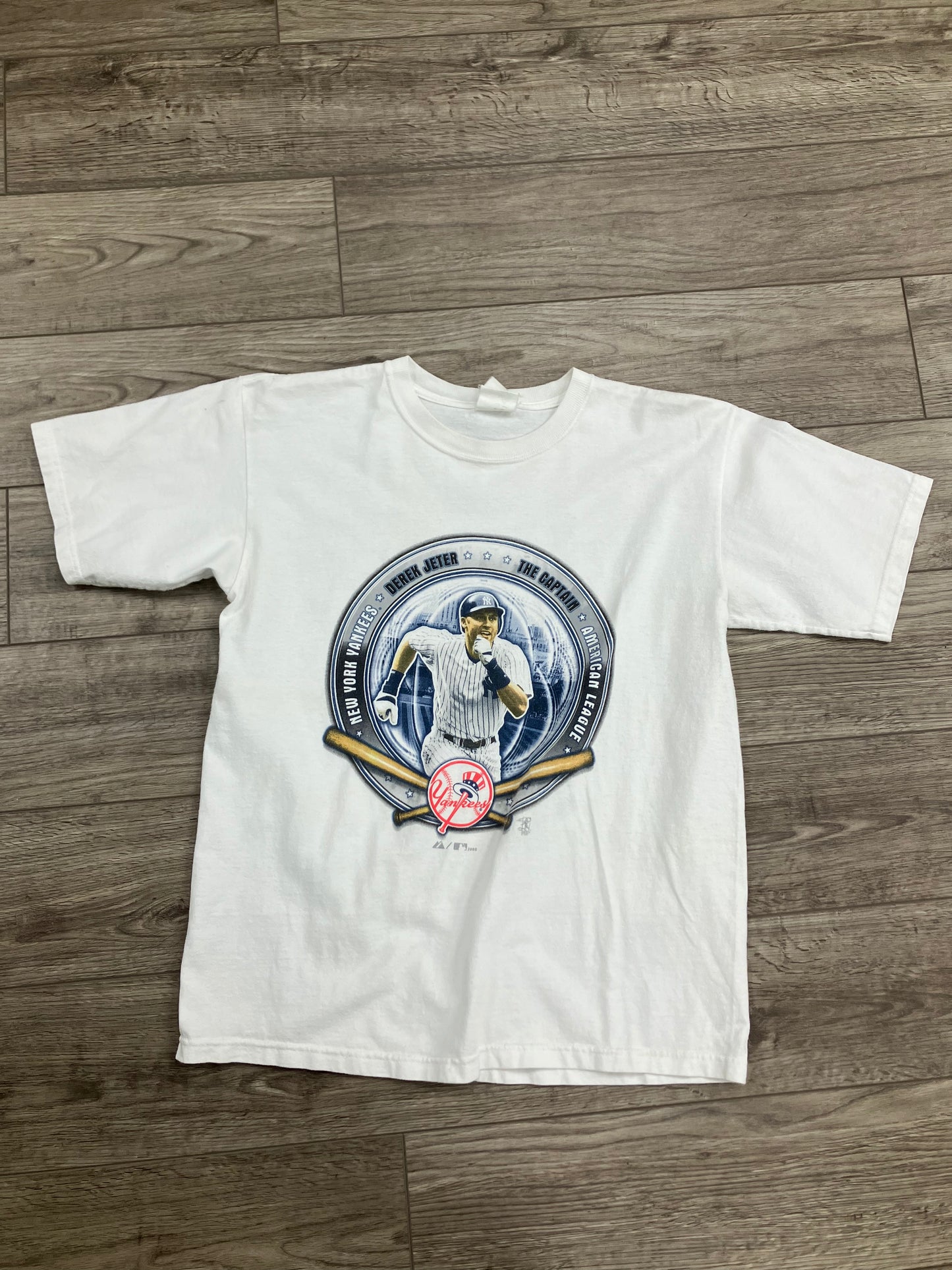 XL-Yankees Derek Jeter tee