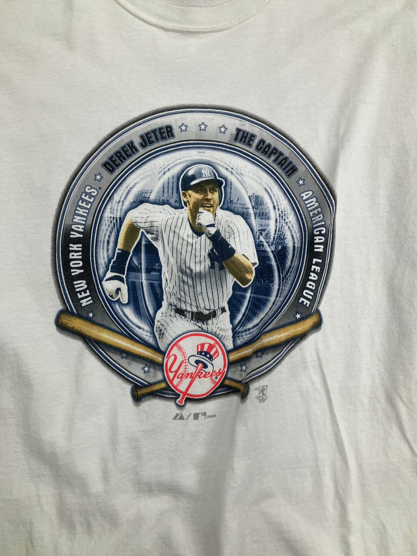 XL-Yankees Derek Jeter tee