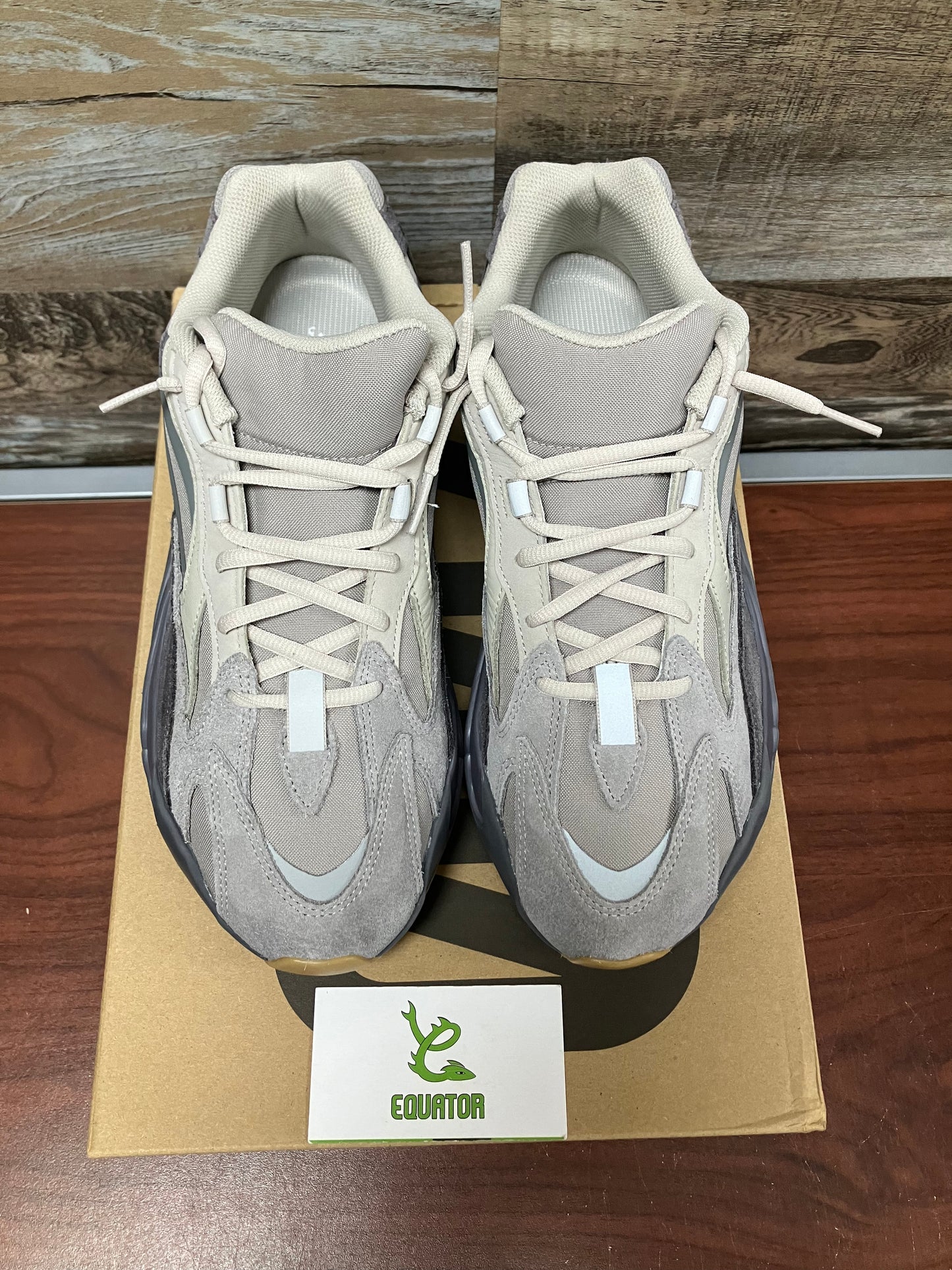 Adidas Yeezy Boost 700 V2 Tephra Size 11