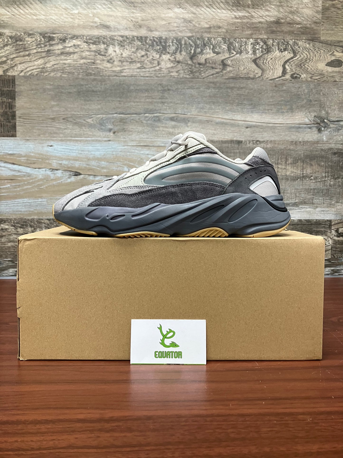 Adidas Yeezy Boost 700 V2 Tephra Size 11