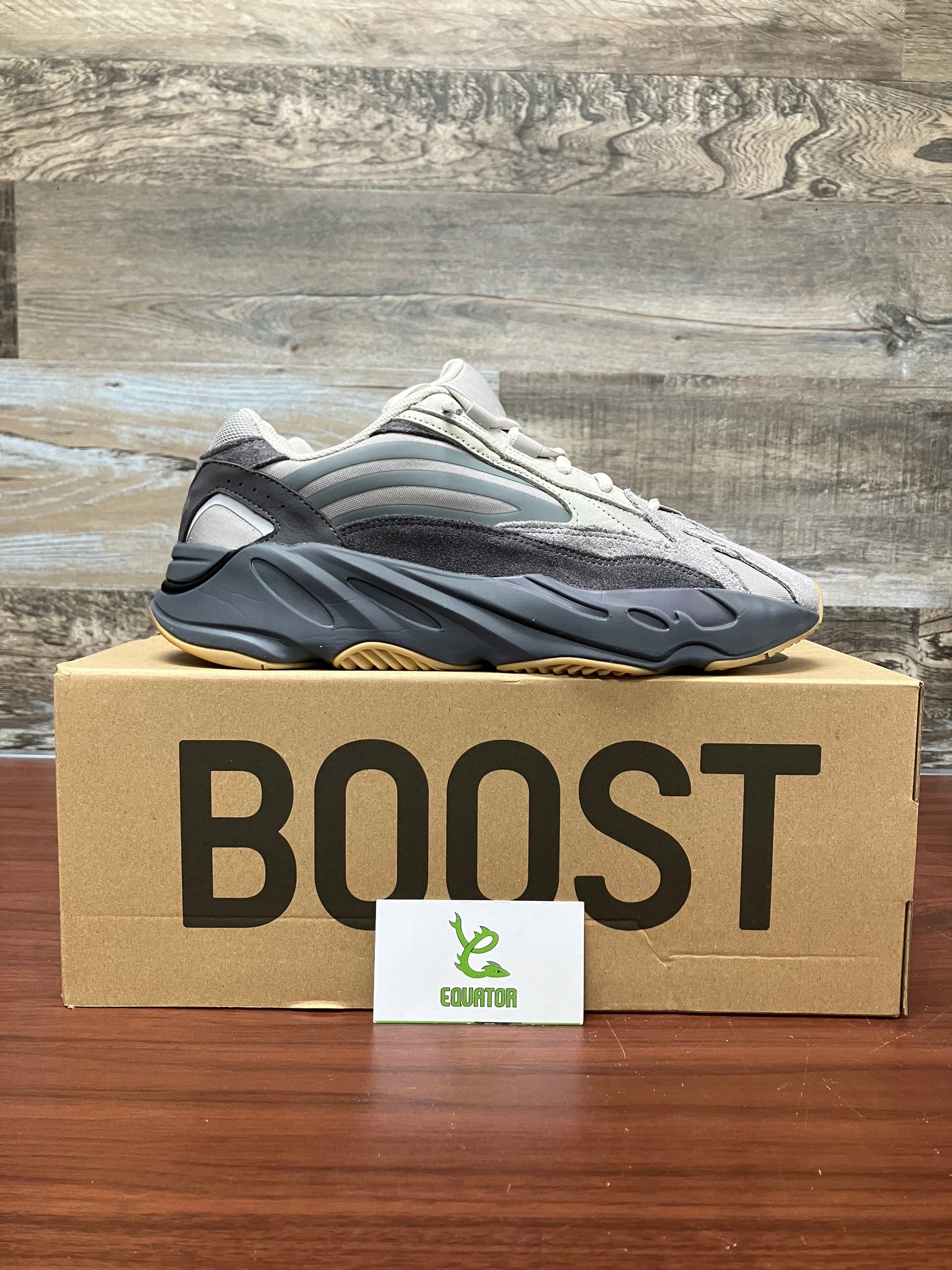 Adidas Yeezy Boost 700 V2 Tephra Size 11